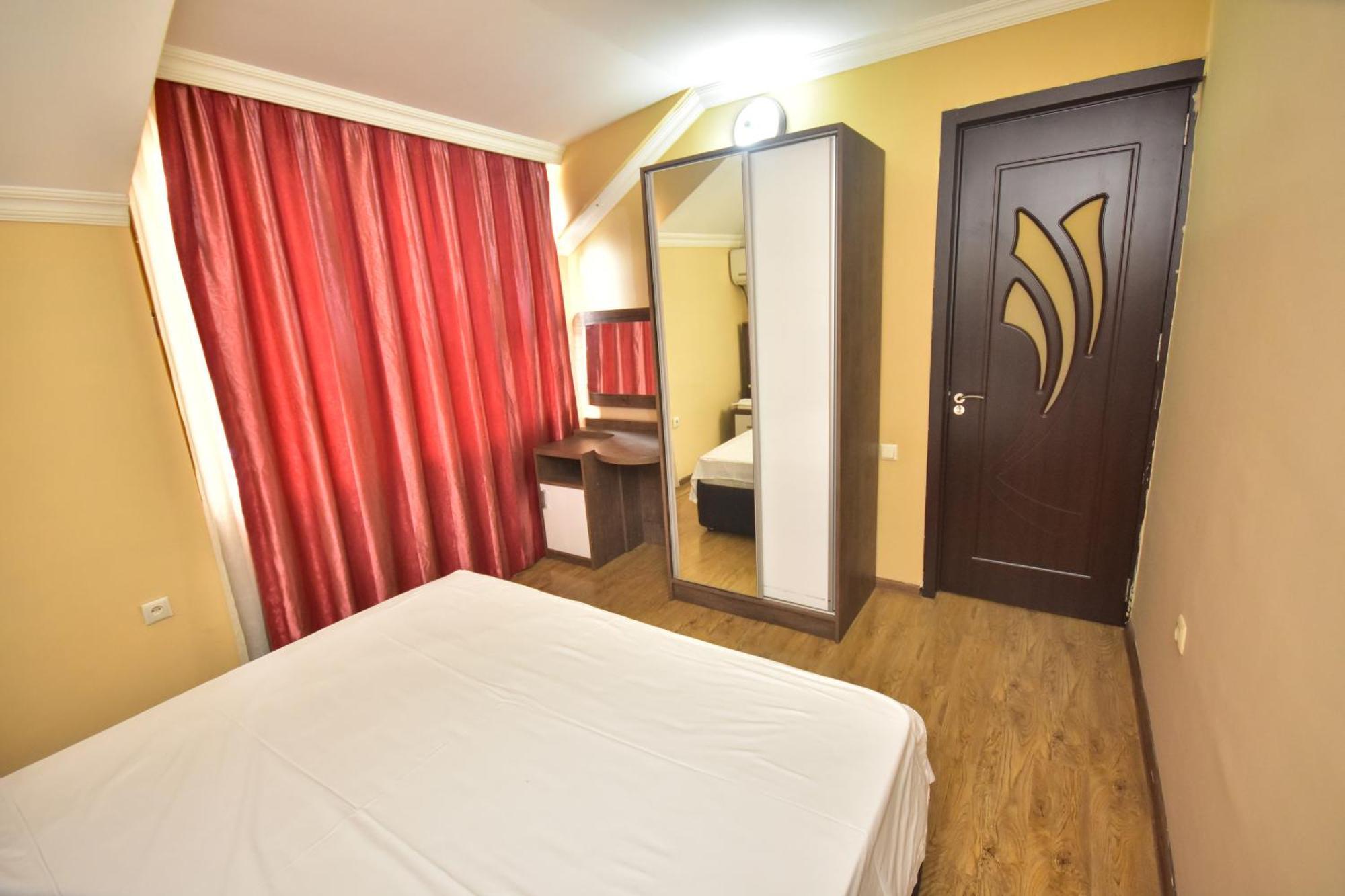 Family Apartments In باتومي المظهر الخارجي الصورة